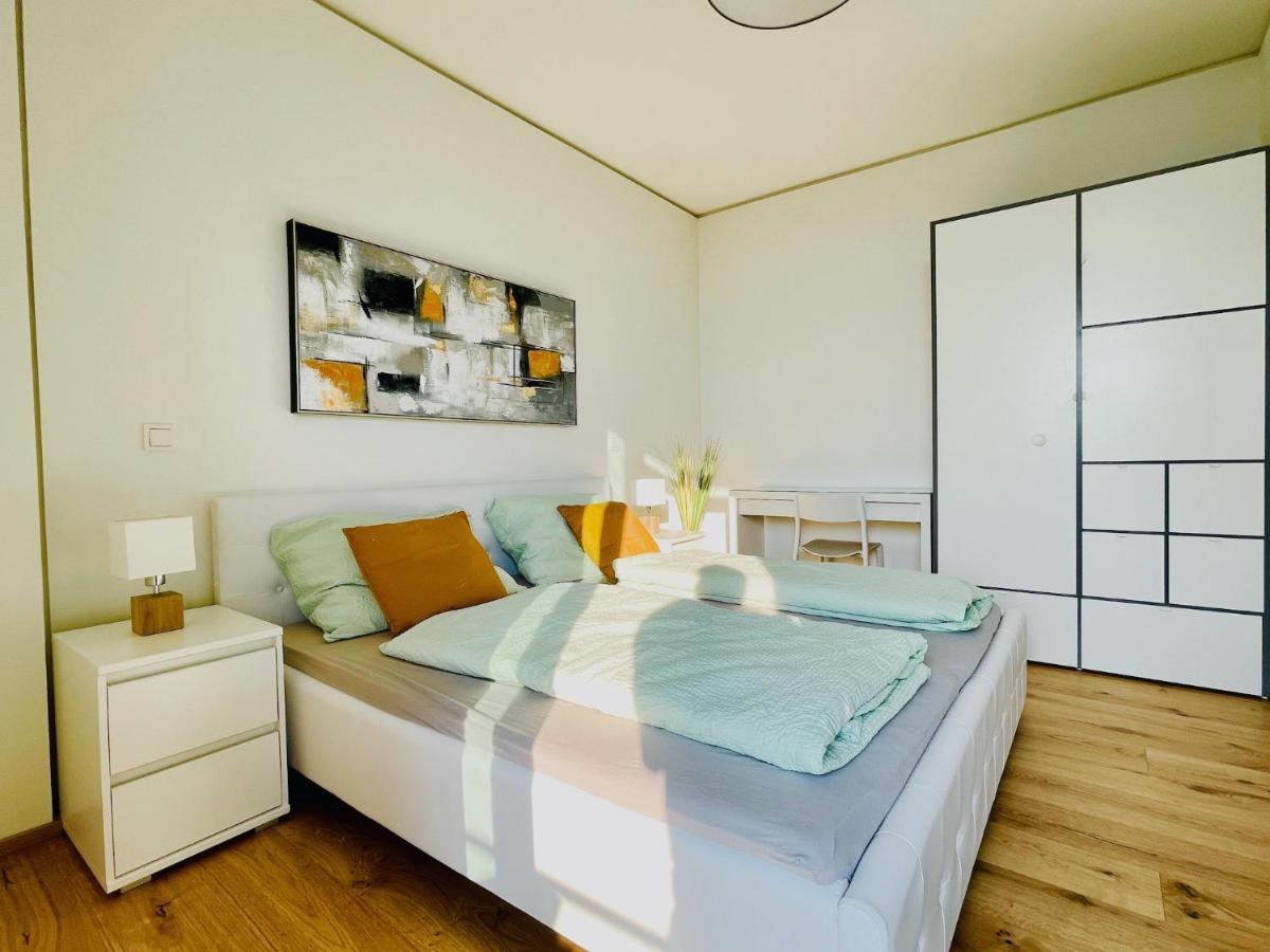 Triiiple Level 31 - Sonnenwohnen Apartment Mit Fantastischem Ausblick Und Parkplatz Wien Eksteriør bilde