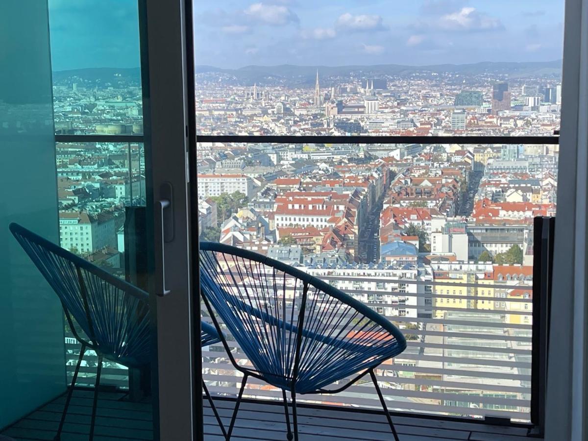 Triiiple Level 31 - Sonnenwohnen Apartment Mit Fantastischem Ausblick Und Parkplatz Wien Eksteriør bilde